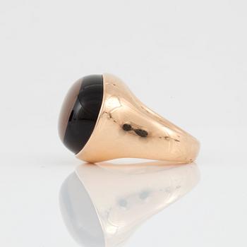 A Wempe smoky quartz gold ring.