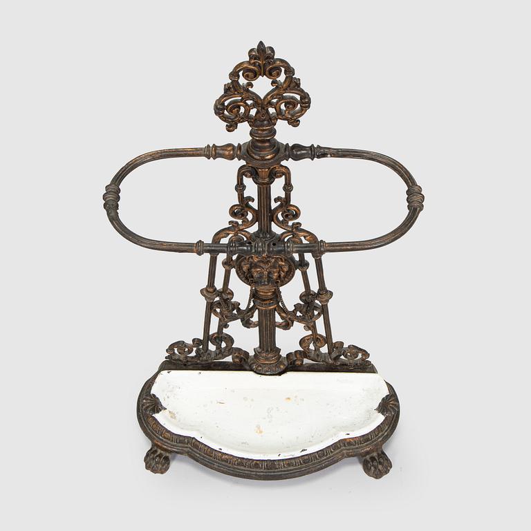 Umbrella stand, early 20th century.