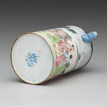 A large enamel on copper ewer, Qing dynasty (1644-1912).