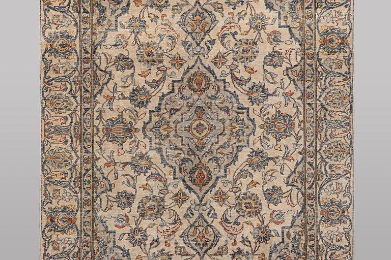 A rug, Persian, Vintage Design, ca 192 x 124 cm.