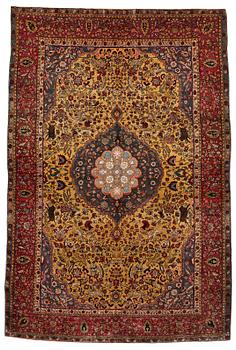 273. Matto, a semi-antique silk Turkish with metal brocade, ca 194-195 x 127,5-132,5 cm.