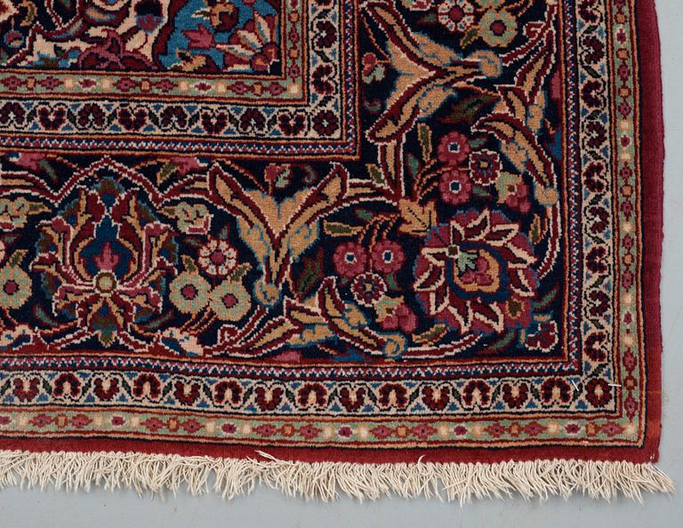 SEMI-ANTIQUE/OLD KASHAN. 202 x 134 cm.