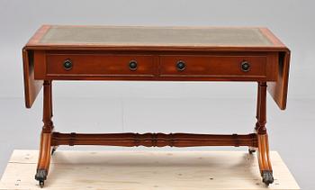 KLAFFBORD, England. 1900-talets andra hälft.