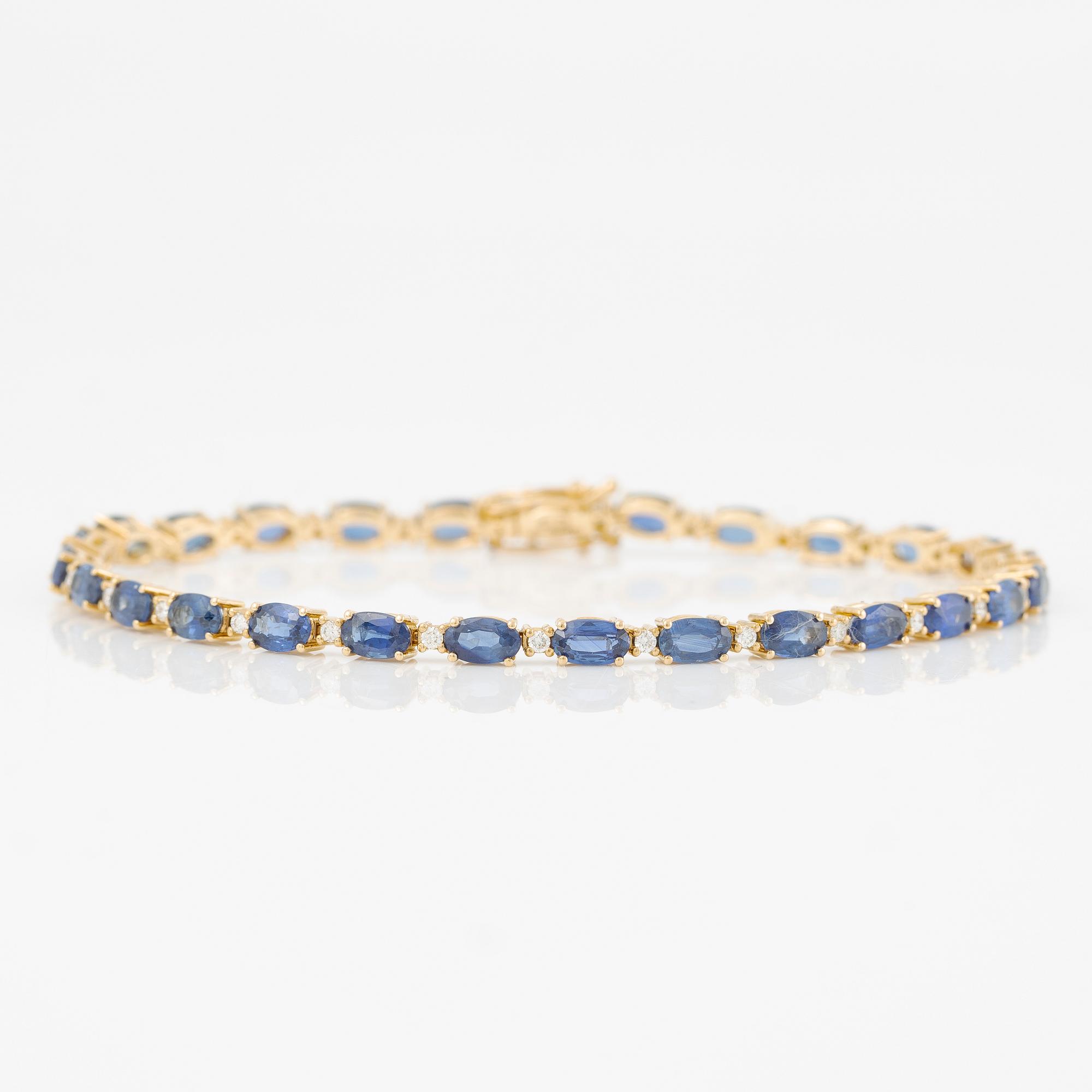 Bracelet 18K gold with oval-cut sapphires and brilliant-cut diamonds.