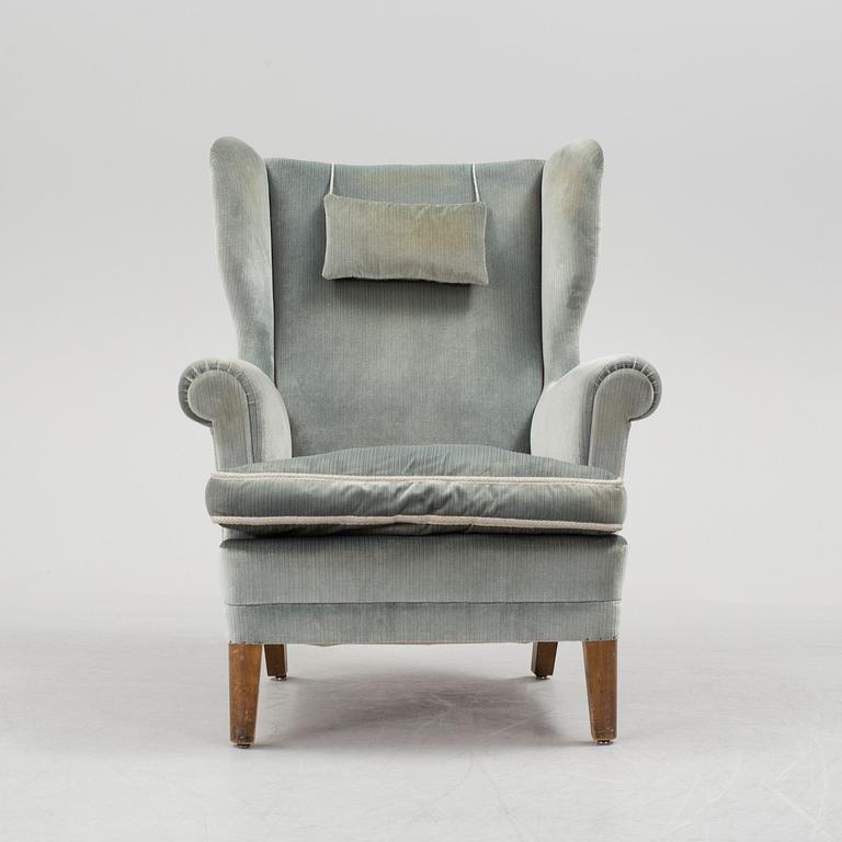 A second half of the 20th century easy chair.