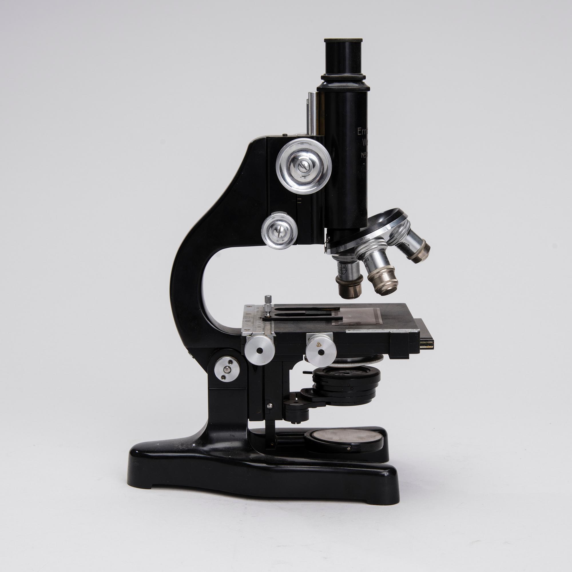 MIKROSKOP, metall, "No 318202" Ernst Leitz Wetzlar, Berlin, 1930-tal.