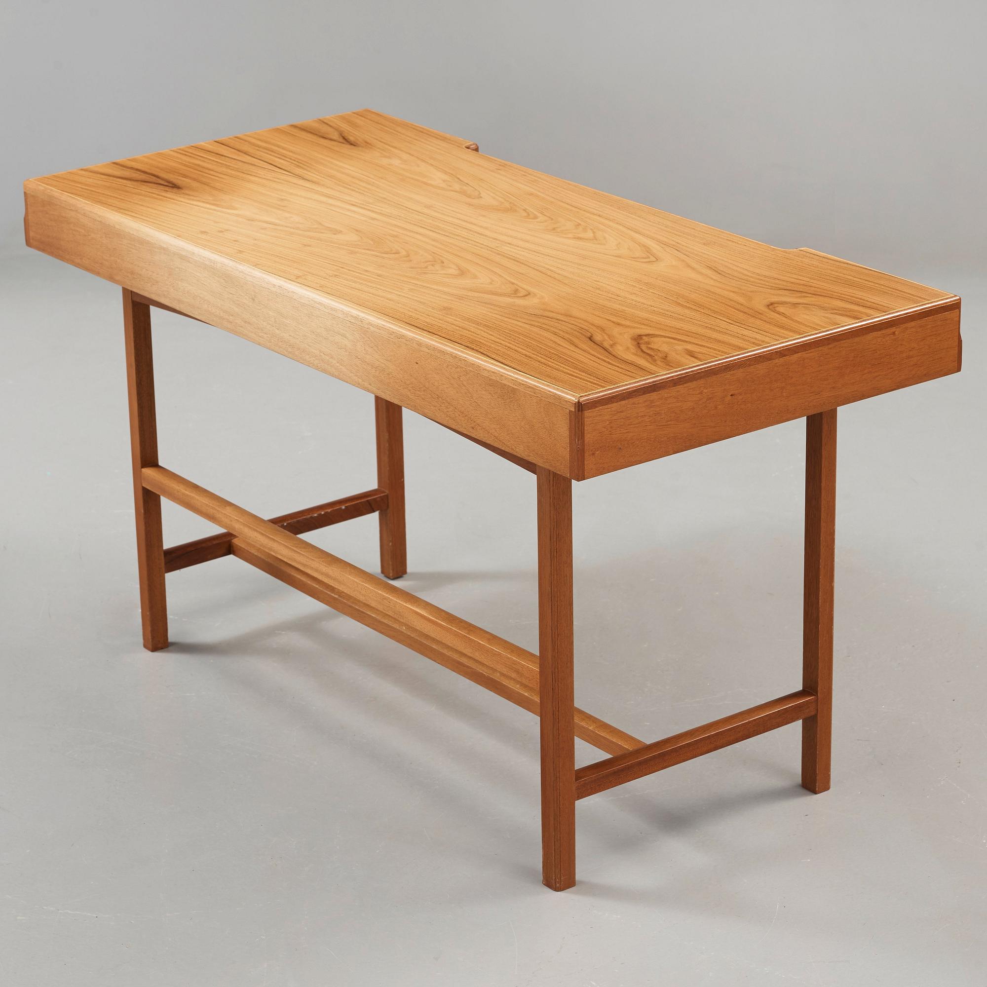 Josef Frank, a mahogany and palisander desk, Svenskt Tenn, model 1022, post 1985.