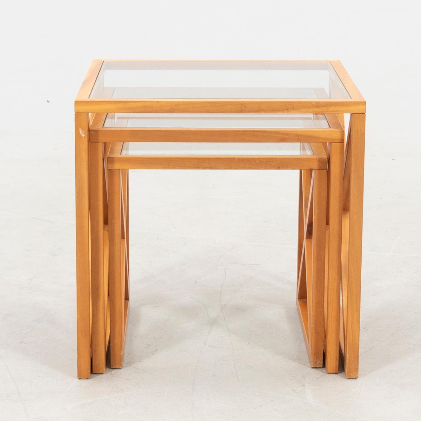 Anika Reutersvärd satsbord Fogia 2000-tal.