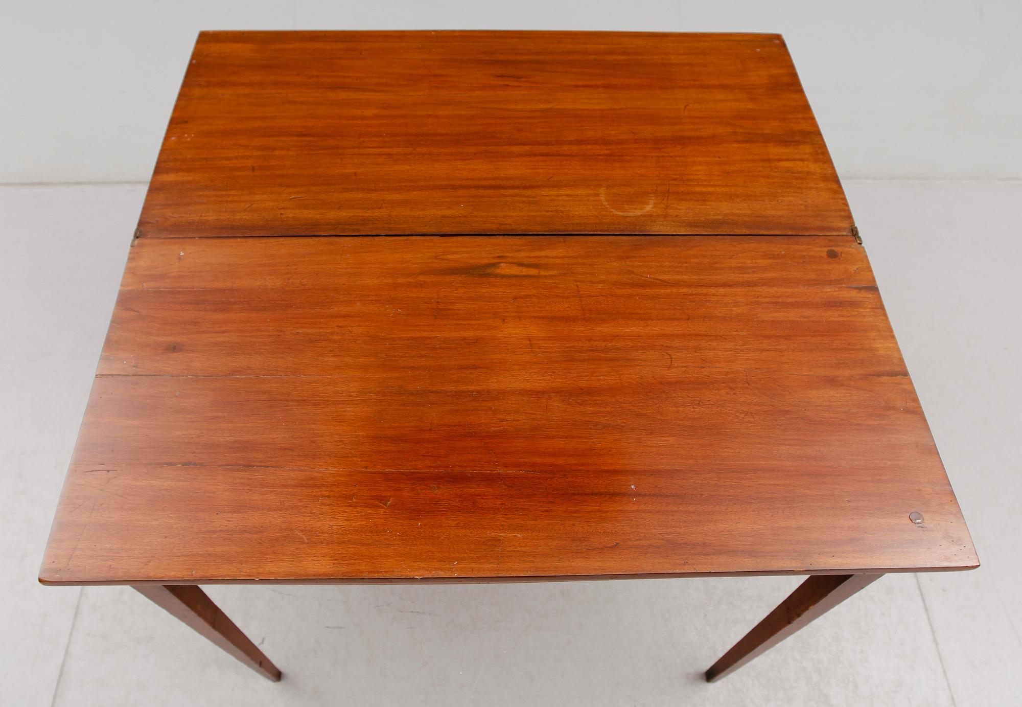 SPELBORD, 1800-talets första hälft.