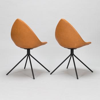 Henrik Pedersen, dining table 'Sketch' for Houe Karim Rashid, eight 'Ottawa' chairs for BoConcept.