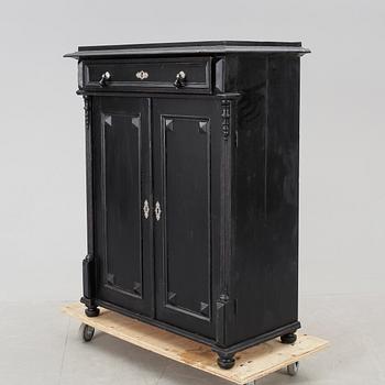 SKÄNK, nyrenässans, 1800-talets senare hälft.