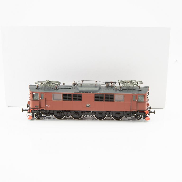 Lok Brimalm SJ electric locomotive class F (older version) no. 702 #226.