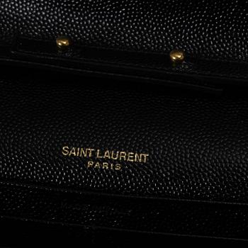 Yves Saint Laurent, väska/clutch, "Cassandre Envelope", 2018.