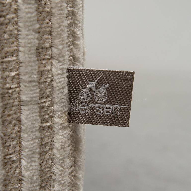 An Eilersen sofa, model Baseline.