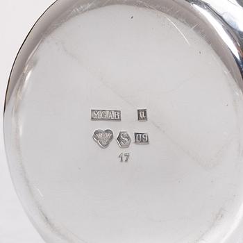 Markströms Guldsmeds Ab, A Swedish silver cream jug, sugar bowl and tray, Uppsala 1970.