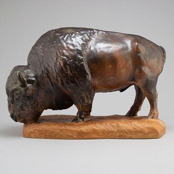KUNO NORVARK, a bison porcelain sculpture fromBing & Grøndahl, Denmark, Limited Edition 55/750.