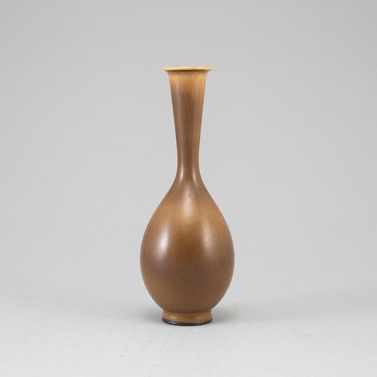 BERNDT FRIBERG, a stoneware vase, Gustavsberg studio, Sweden 1962.