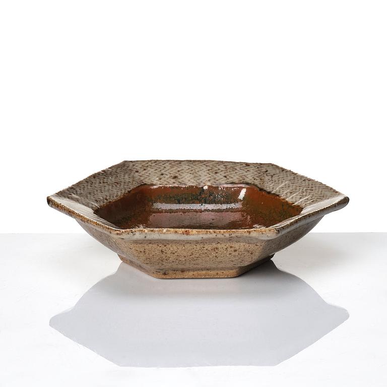 Tatsuzō Shimaoka, an hexagonal stoneware dish, Japan, 1960s.