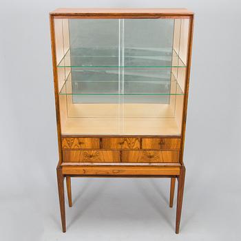 Svante Skogh, a 'Cortina' display cabinet for Seffle Möbelfabrik, Sweden, designed around the year 1956.