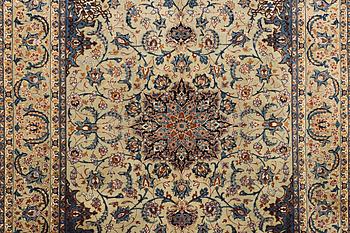 A carpet, Najafabad, c. 407 x 296 cm.