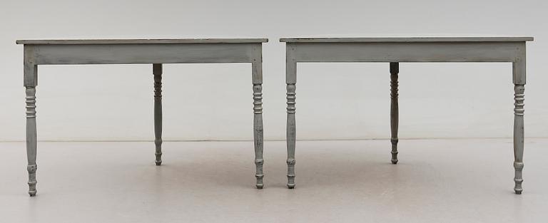 VÄGGBORD, 1 par, 1800-talets andra hälft.