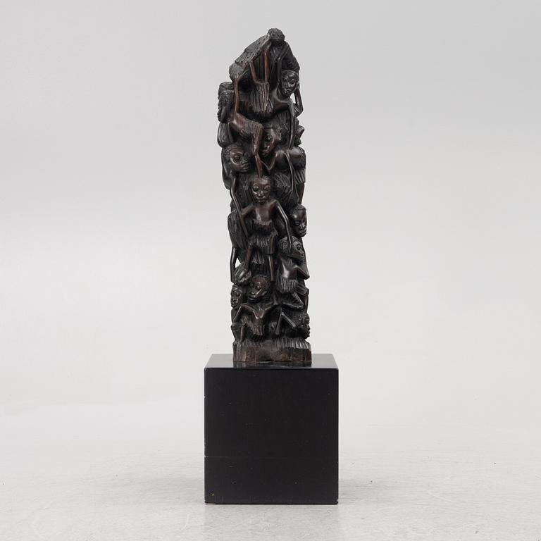 An 'Ujamaa' sculpture, Makonde family tree, mid-20th century.