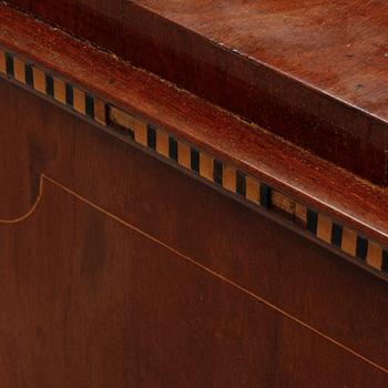 Magnus Samuel Kihlander (verksam 1801-1821), Skrivbyrå, 1800-talets första hälft.