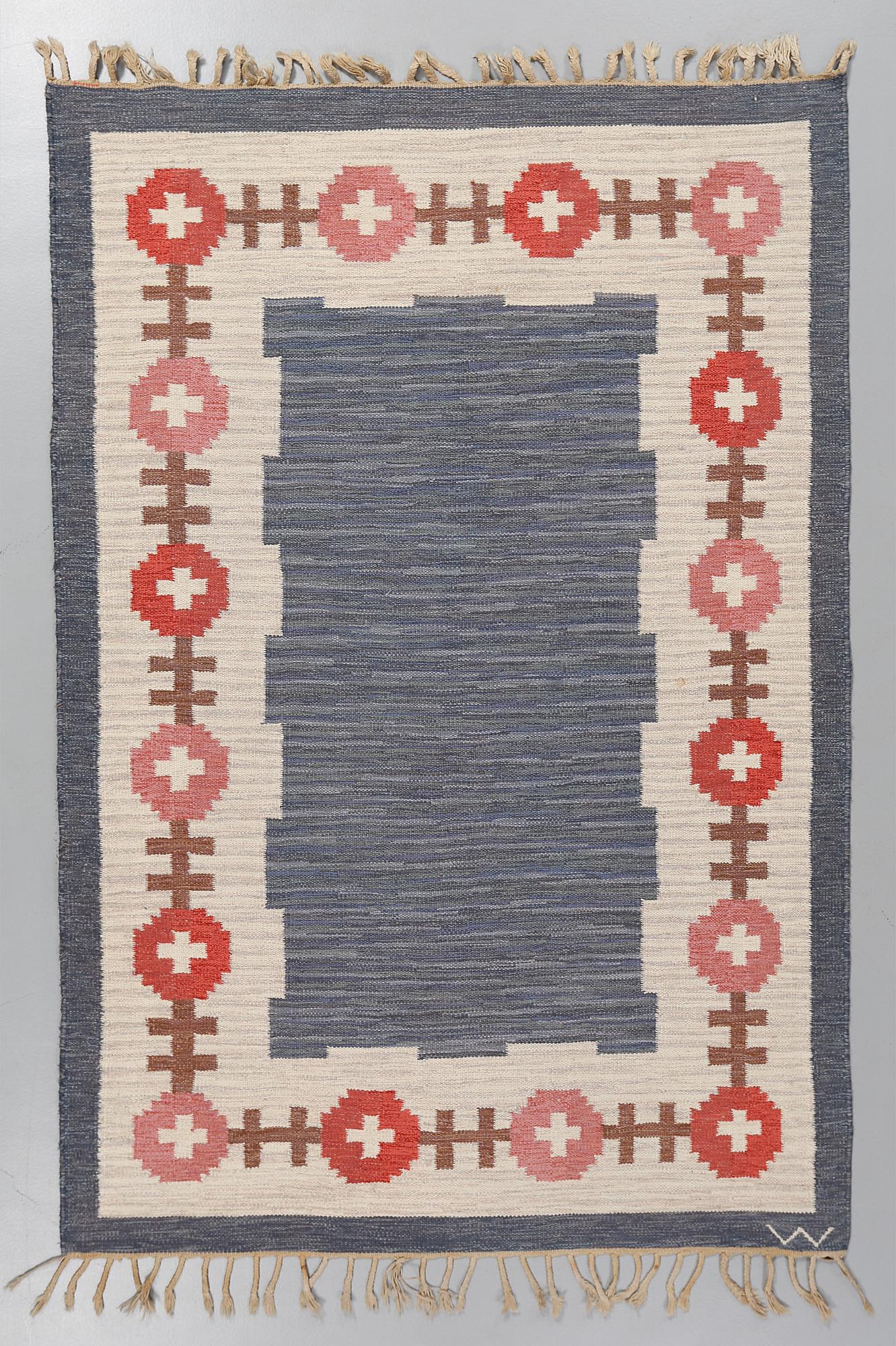 MATTA, rölakan, 1900-talets andra hälft, monogramsignerad W, 205x145 cm.