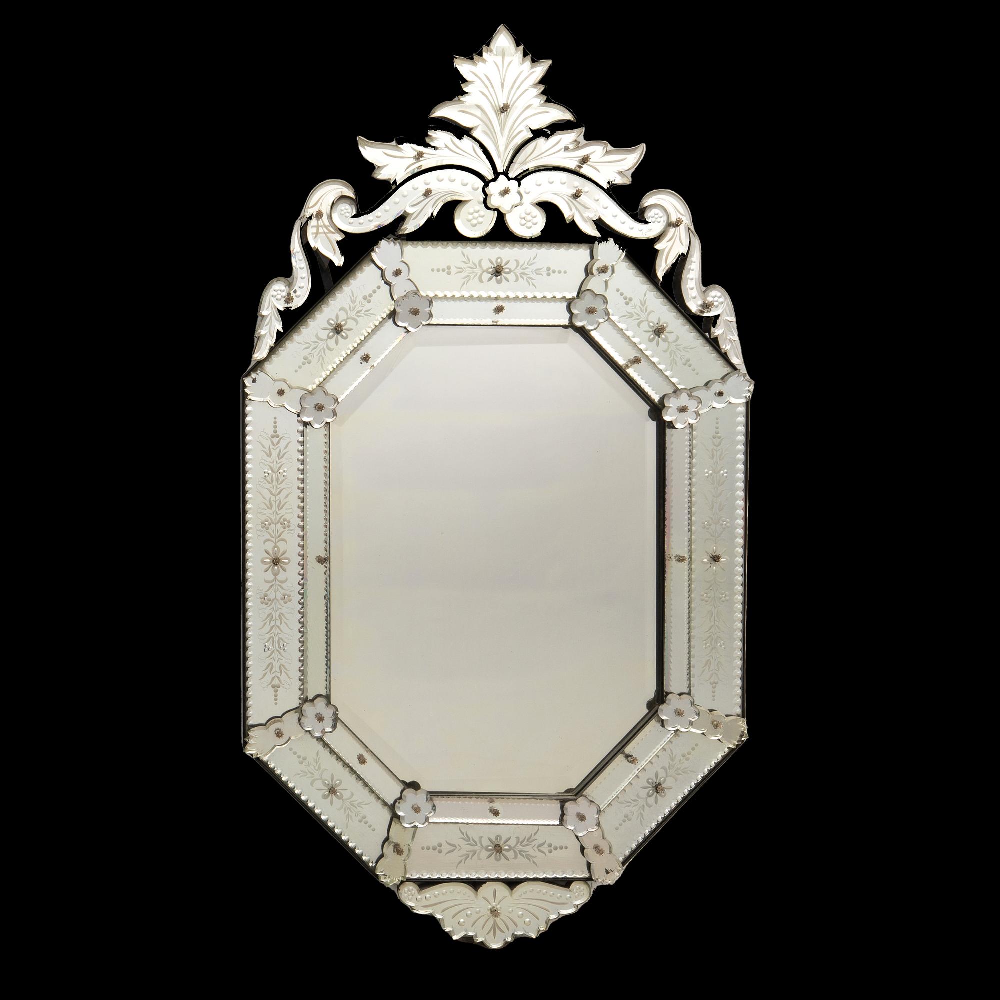 Mirror in Venetian style, late 19th century.