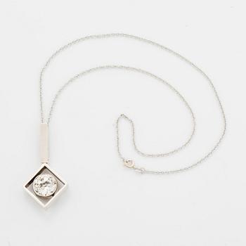 G Kaplan, pendant with faceted white sone, with chain.