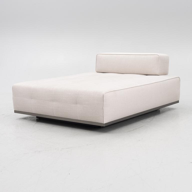 Ottoman, Minotti, Italy.