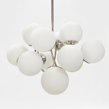 A sputnik model ceiling lamp from Kaiser Leuchten.