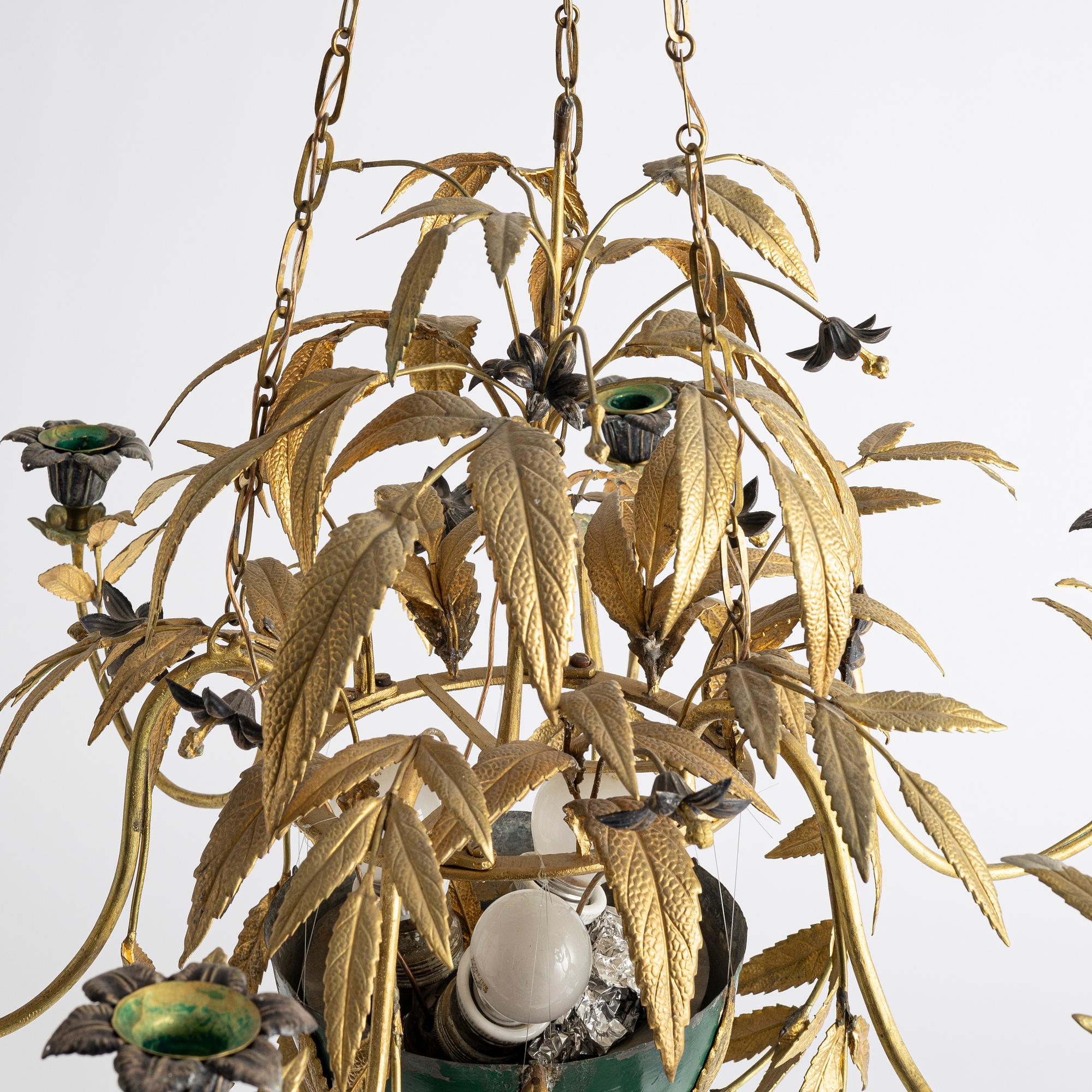 An early 20th century chandelier.