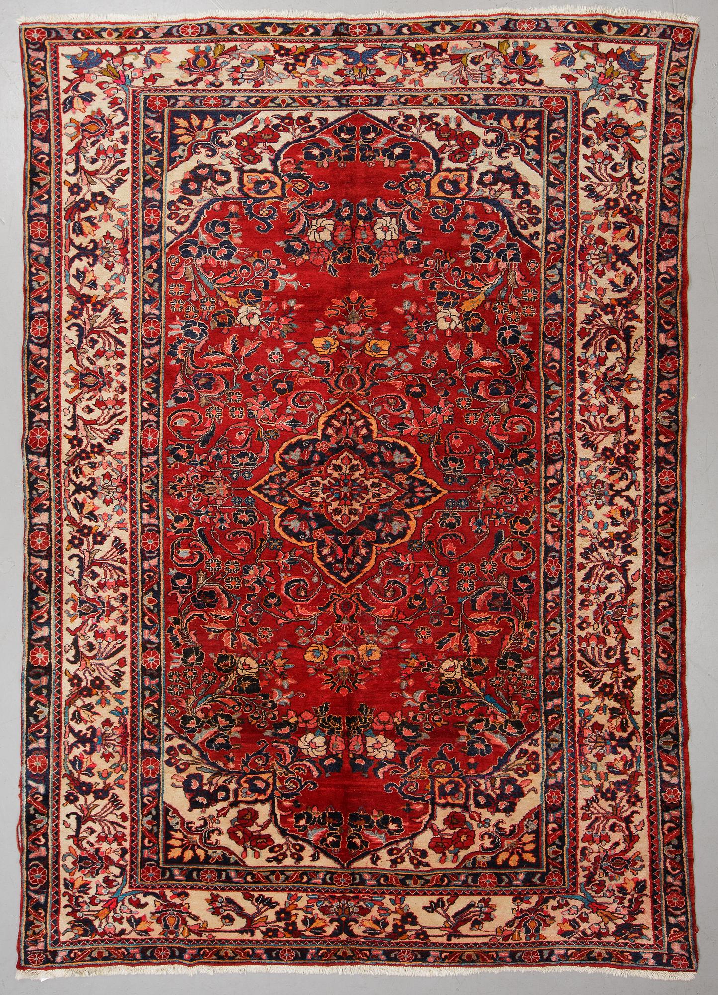 A carpet, Old Liliahn, ca 362 x 249 cm.