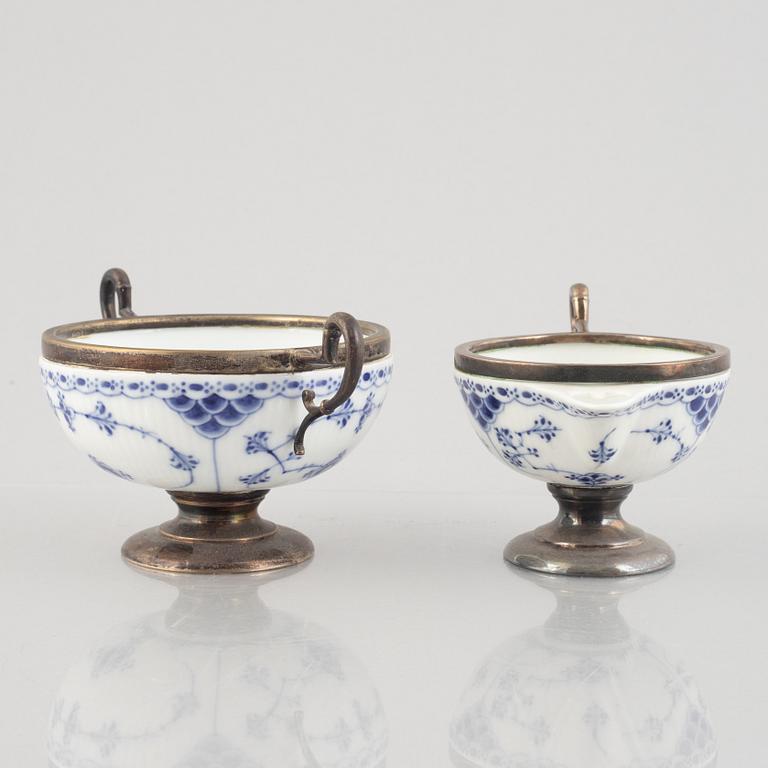 A 'Blue Fluted Half Lace' / 'Musselmalet' sugar bowl and creamer, Royal Copenhagen, around 1900.