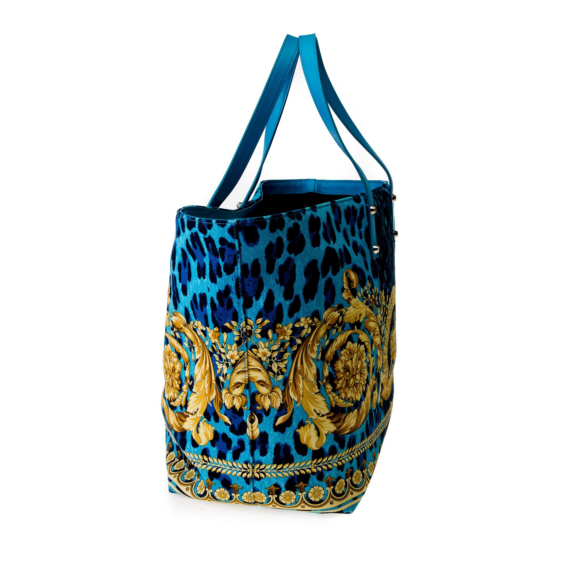 VÄSKA, "Barocco Animalier", Versace.