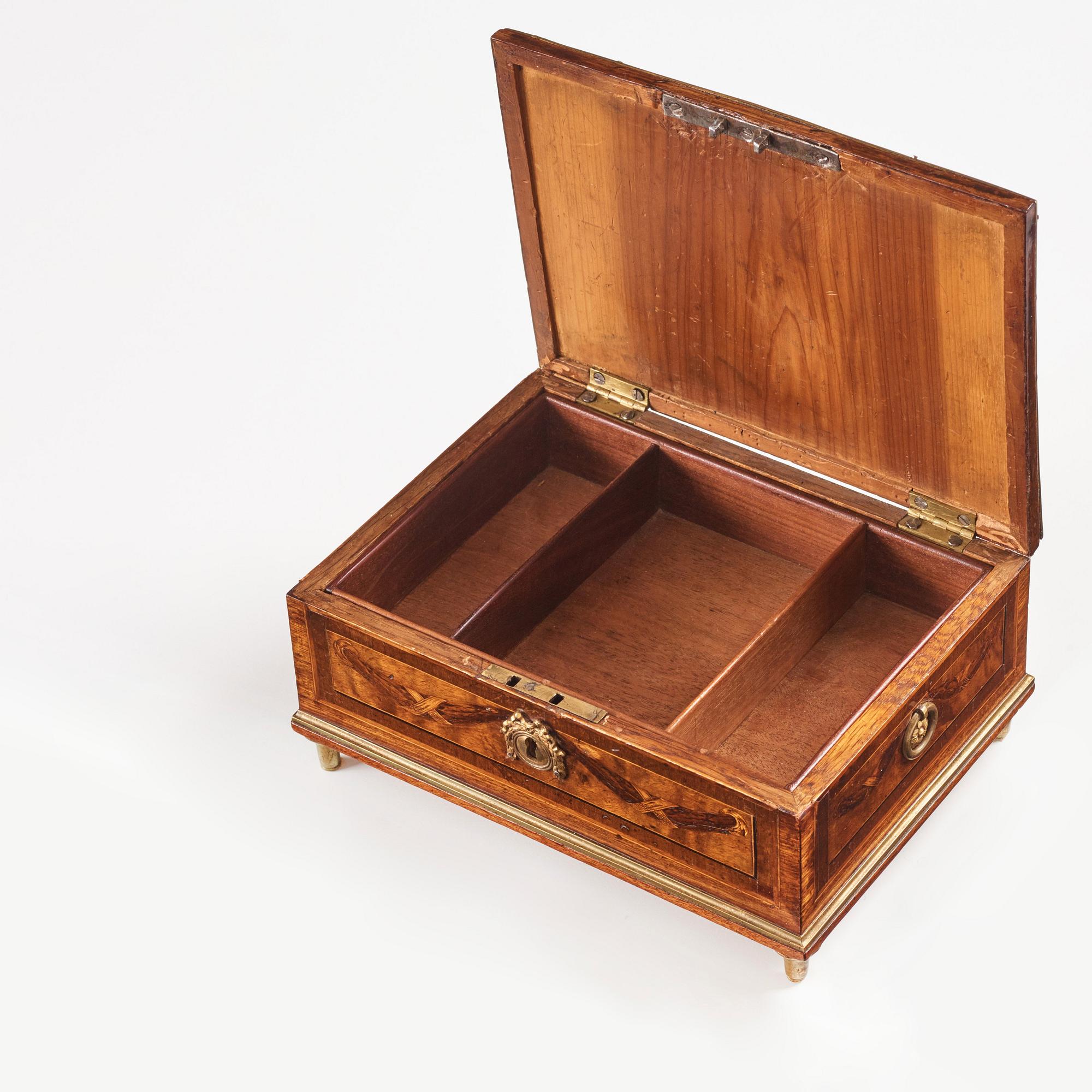 A Gustavian marquetry box with cover by G Haupt (1770-1784).