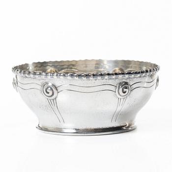 Fritz S Heimbürger, an Art Nouveau silver bowl, Denmark, 1916.
