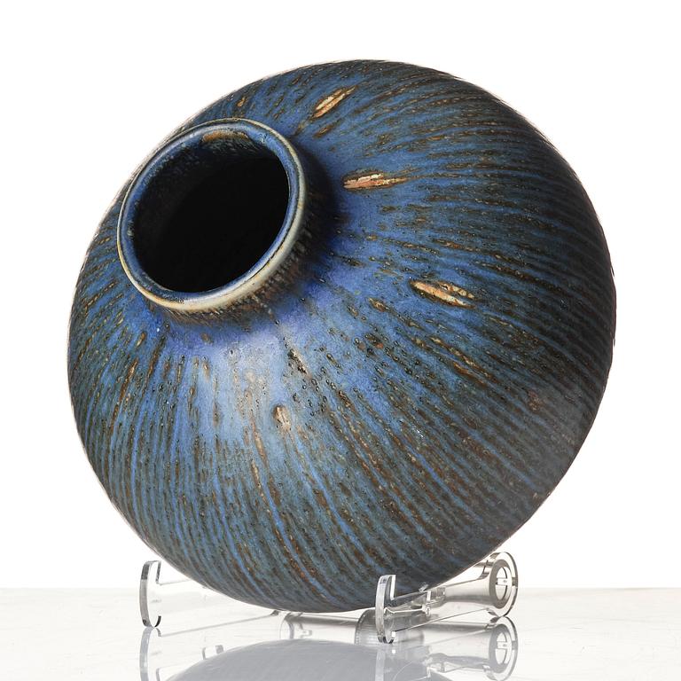 Carl-Harry Stålhane, a unique stoneware vase, Rörstrand, Sweden, 1959.