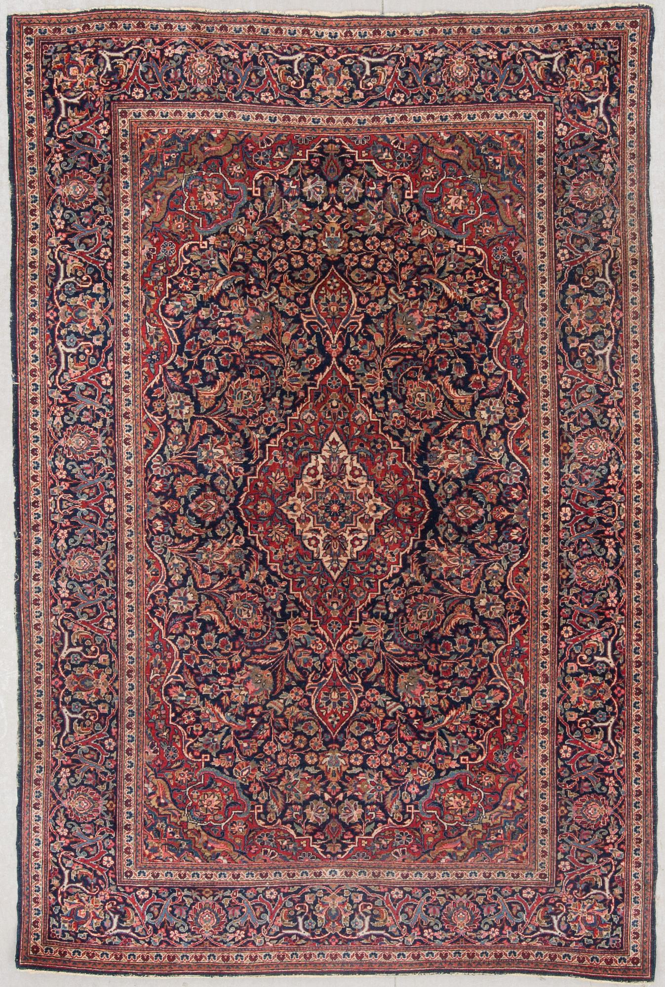 MATTA, semiantik, Keshan, ca 202 x 134 cm.