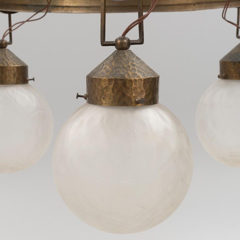 An early 20th century ceiling lamp.