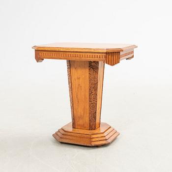 Table, first half of the 20th century.