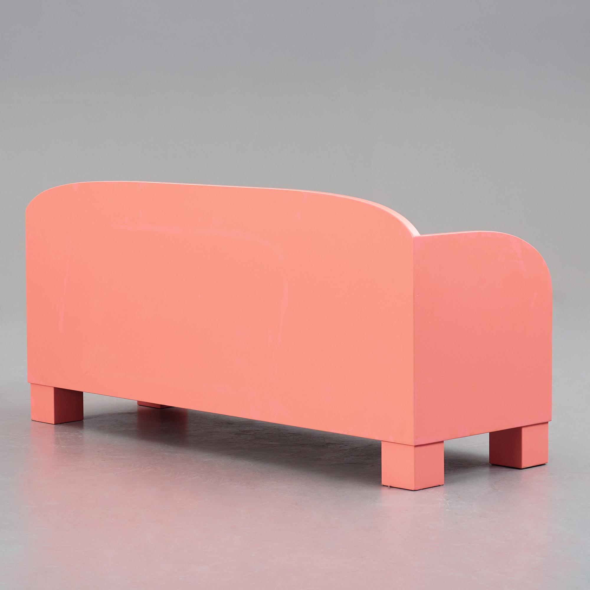 Marie-Louise Ekman, a bench/sofa, executed for the Marie-Louise Ekman exhibition at Moderna Museet, Stockholm 2017.
