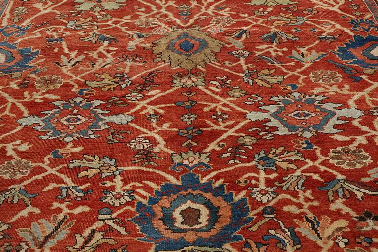 Matta, antik Mahal, Ziegler-mönster, ca 371,5-374,5 x 265-266 cm (samt en kortsida med lite slätväv).