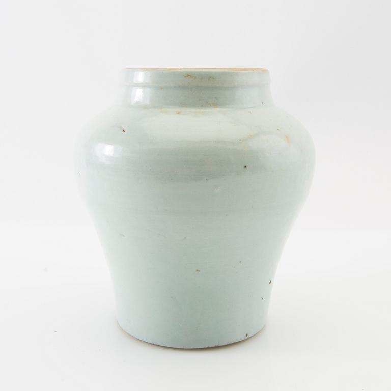 Vase China Transition 17th century porcelain.