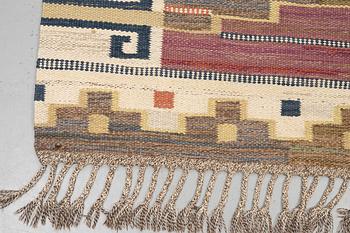 Märta Måås-Fjetterström, a carpet, "Bruna heden", flat weave, ca 300,5 x 198,5 cm, signed AB MMF.