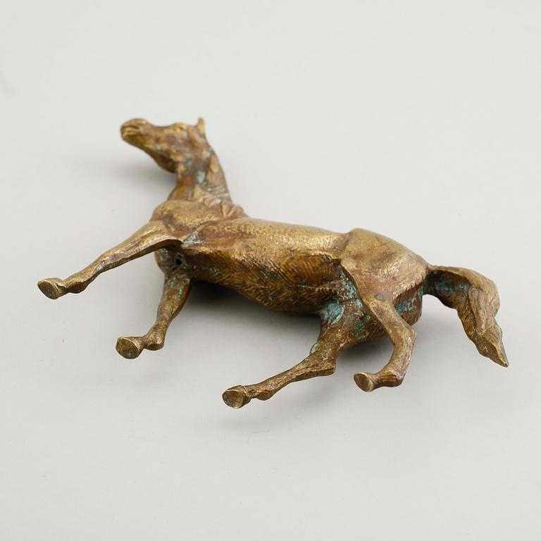 FIGUR, mässing, 1900-talets första hälft.