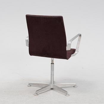 Arne Jacobsen, a desk chair mordel 'Oxford', Fritz Hansen.