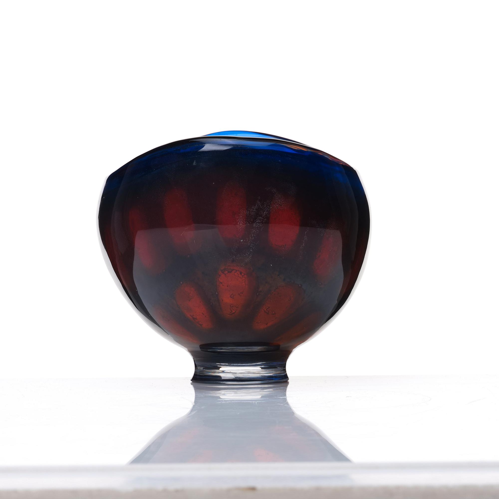 Sven Palmqvist, a "Ravenna" glass bowl, Orrefors 1952.