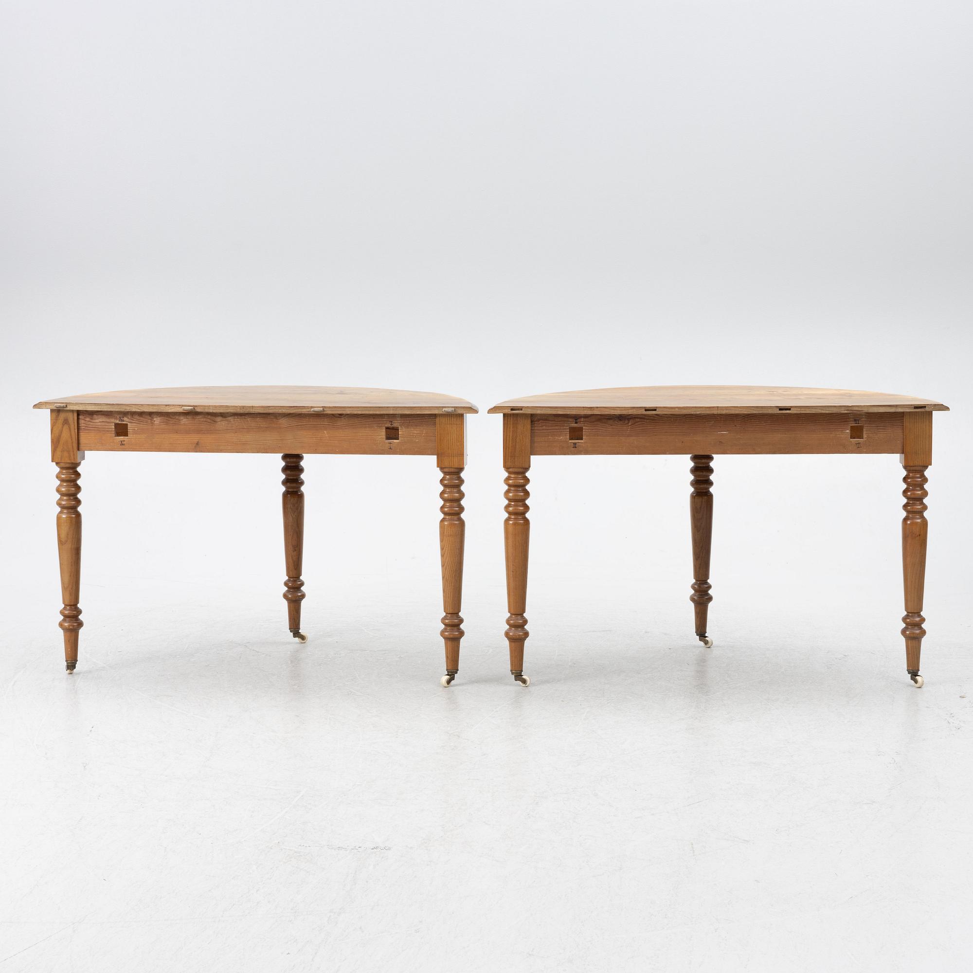 Dining table, 19th century.